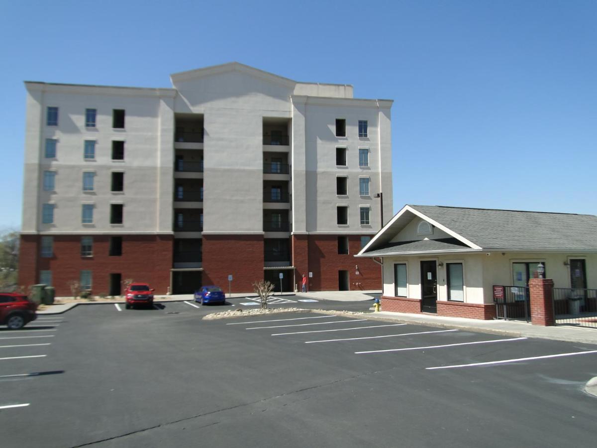 River Crossing Resort Pigeon Forge Exterior foto